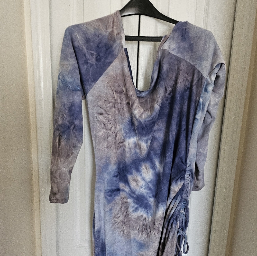 Follow Me Apparel Dress 3X Blue Purple Tie Dye Ruched Side Long Sleeve Dress - Picture 11 of 13